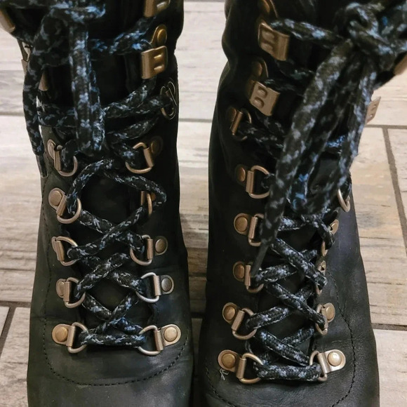 SOREL Women's 8 black Conquest hidden wedge ankle boots waterproof lace-up - Picture 7 of 14